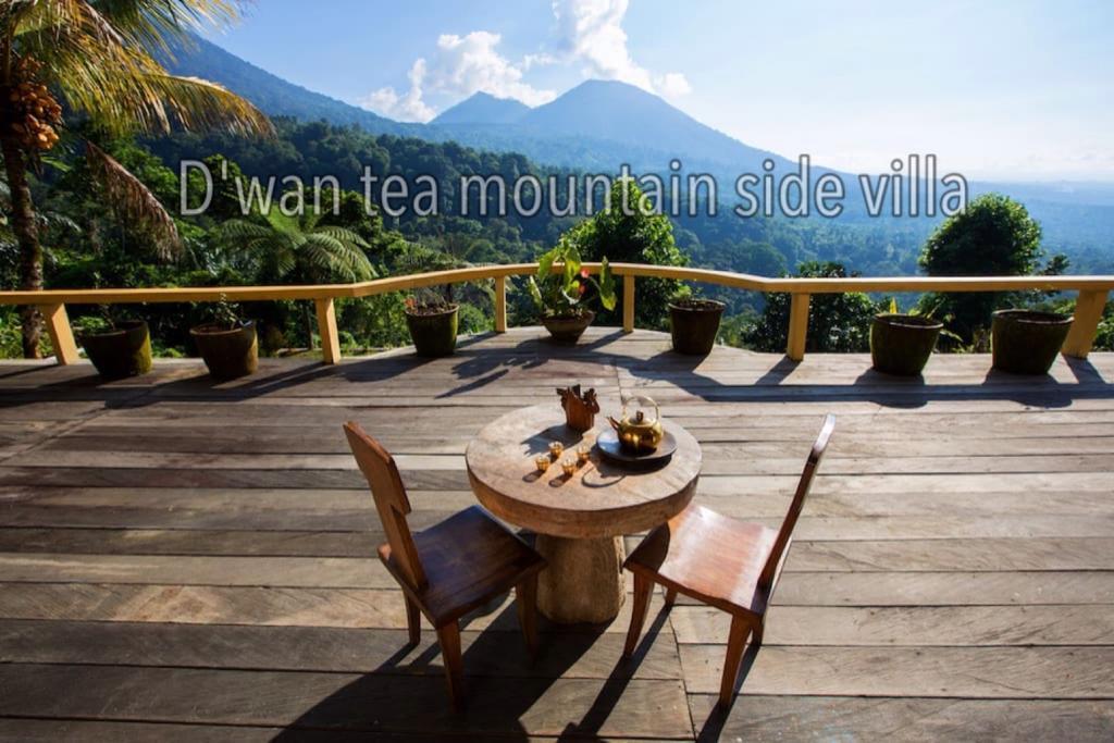 Dwan Tea Mountain Side Acomodação com café da manhã Jatiluwih Exterior foto